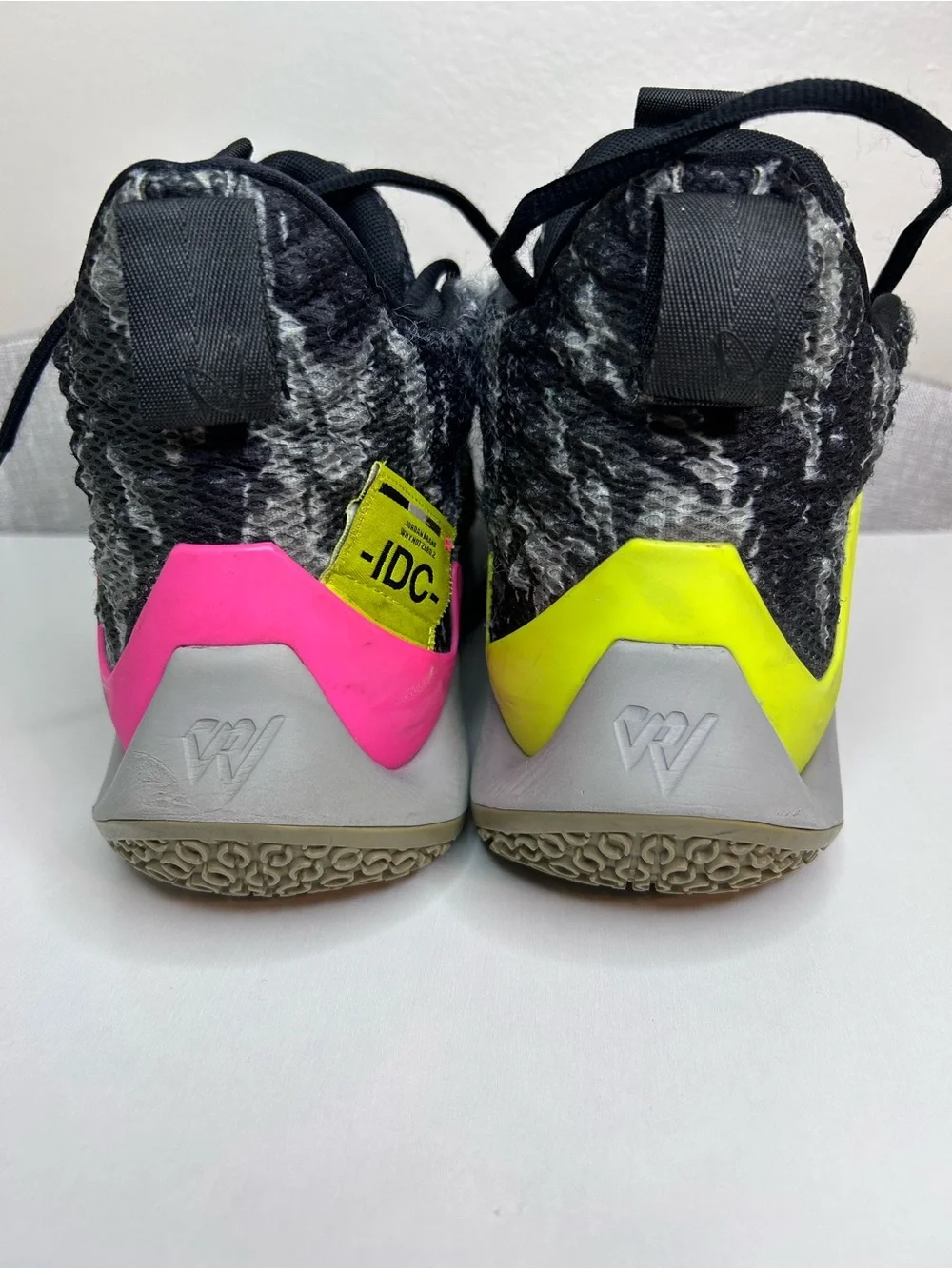 Jordan Why Not Zer0.3 Russell Westbrook Men’s 12 Multicolor Basketball Shoes